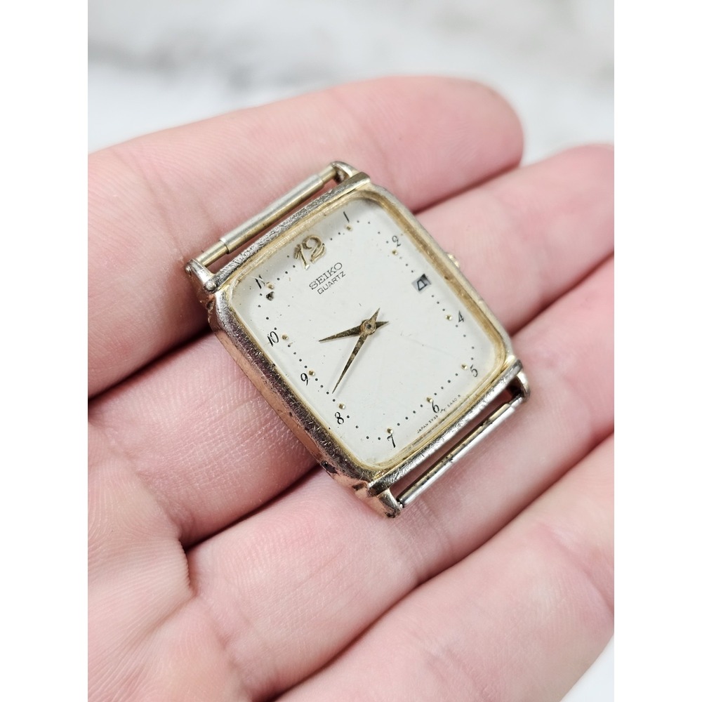 SEIKO QUARTZ MEN'S WRISTWATCH Date Calendar JAPAN MADE 80S VINTAGE - Picture 7 of 8